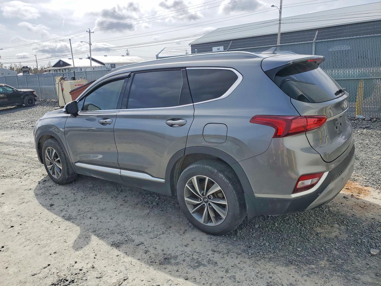 2019 HYUNDAI SANTA FE SEL photo 3