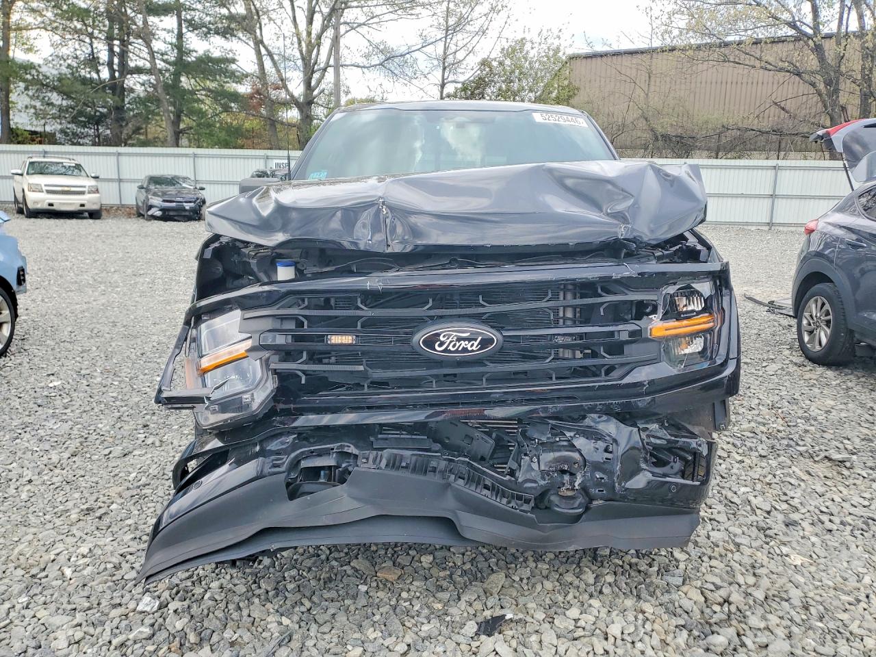 2024 FORD F150 XLT photo 13