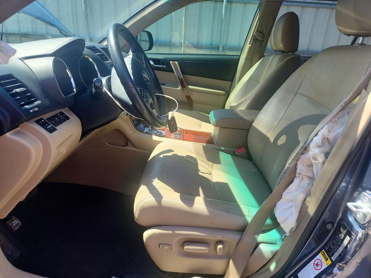 2013 TOYOTA HIGHLANDER LIMITED photo 13