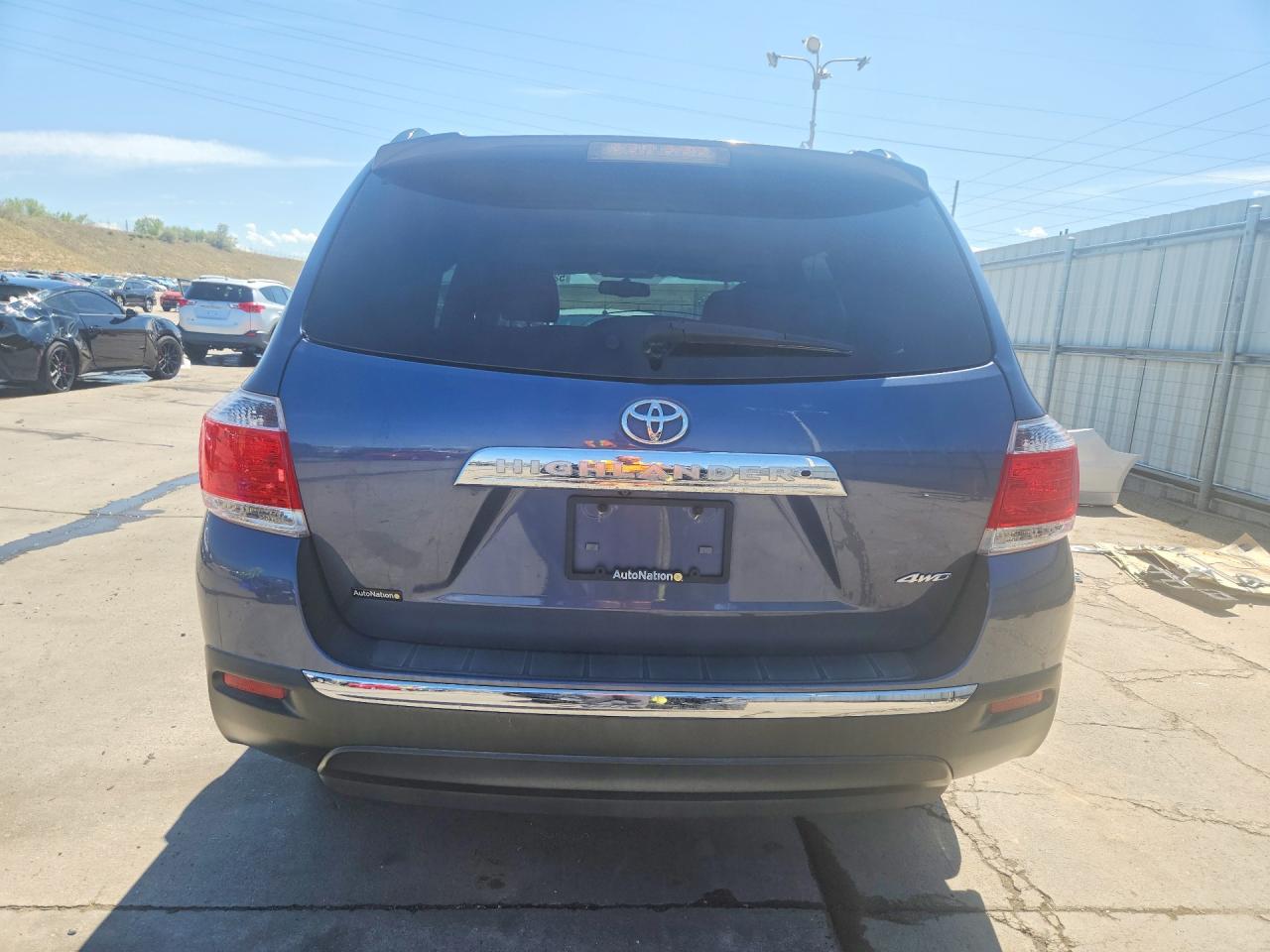 2013 TOYOTA HIGHLANDER LIMITED photo 11
