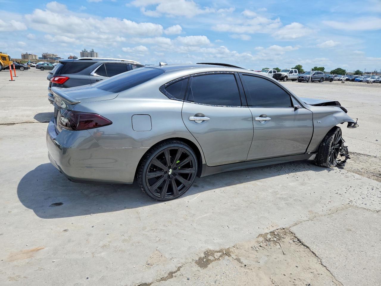 2012 INFINITI M37 X photo 5