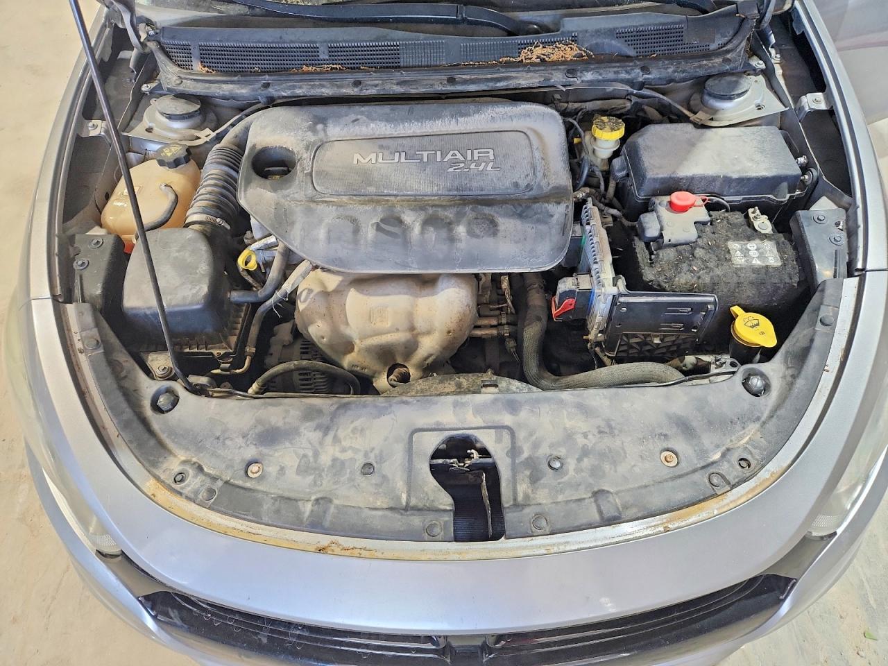 2015 DODGE DART SXT photo 21