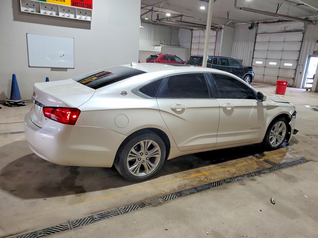 2014 CHEVROLET IMPALA LT photo 5