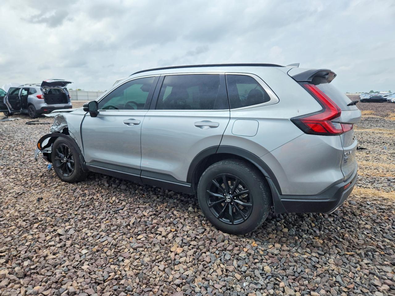 2025 HONDA CR-V SPORT-L photo 3