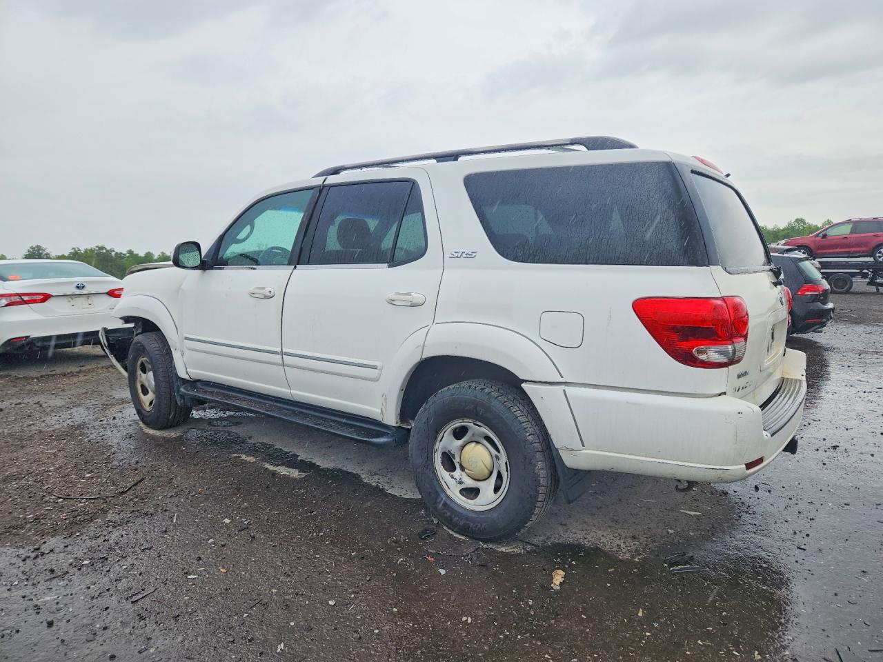 2005 TOYOTA SEQUOIA SR5 photo 3