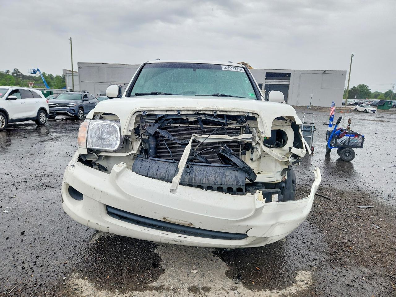 2005 TOYOTA SEQUOIA SR5 photo 9