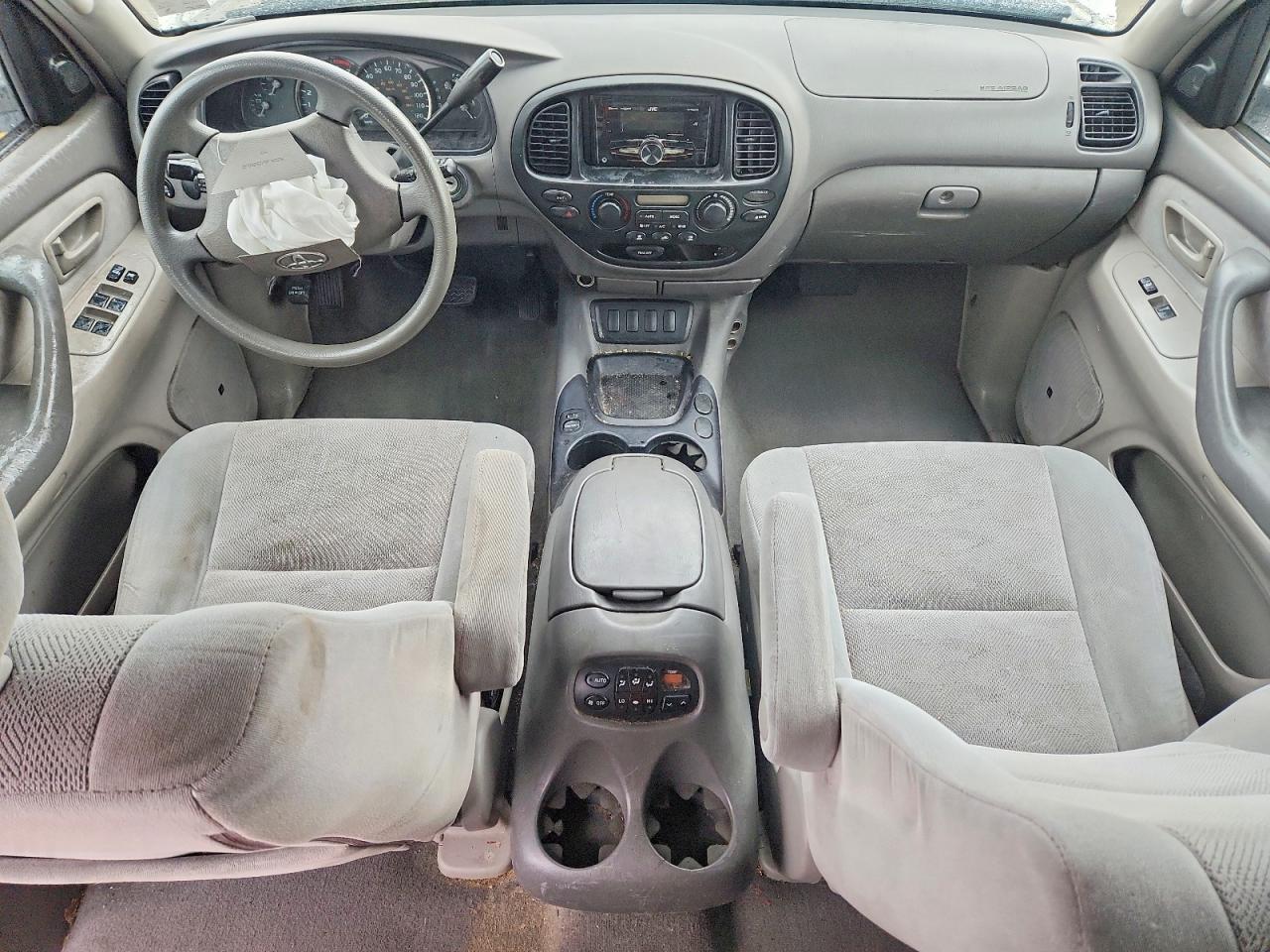 2005 TOYOTA SEQUOIA SR5 photo 15