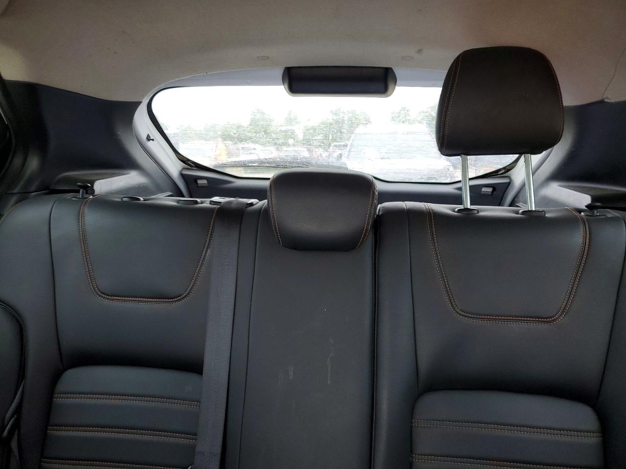 2020 NISSAN KICKS SR photo 19