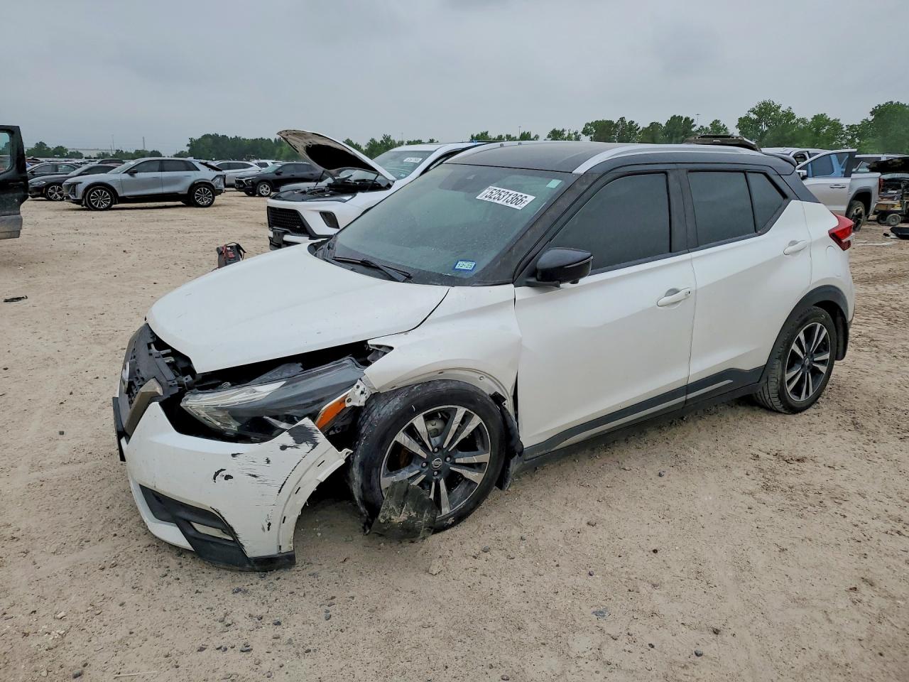 2020 NISSAN KICKS