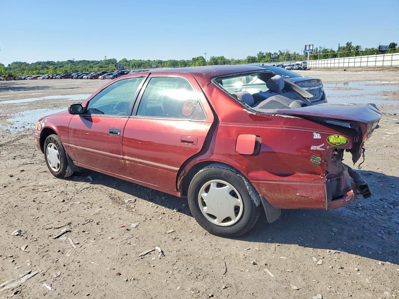 1999 TOYOTA CAMRY CE photo 3