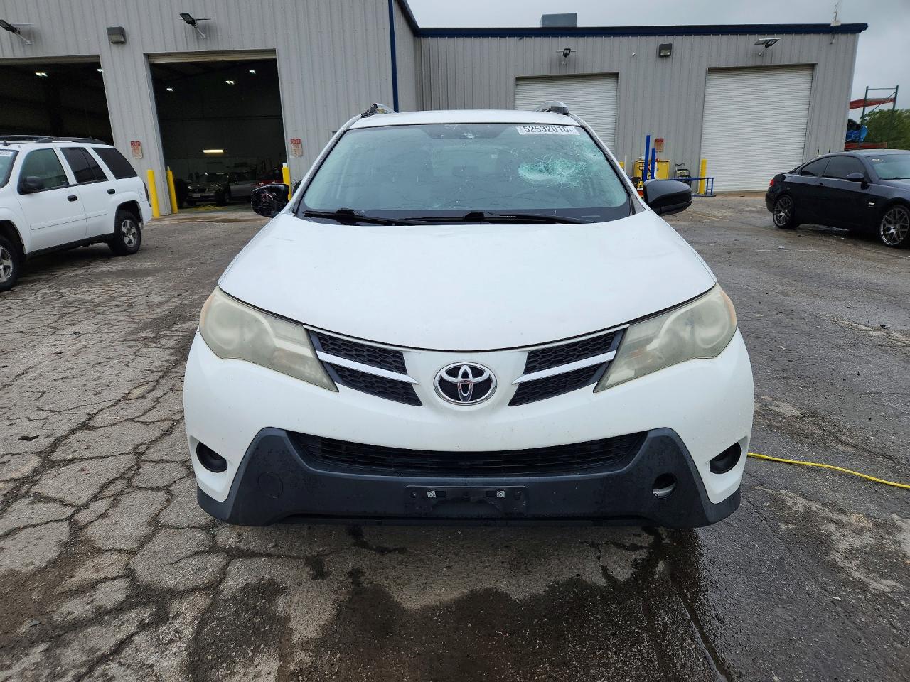 2015 TOYOTA RAV4 LE photo 13
