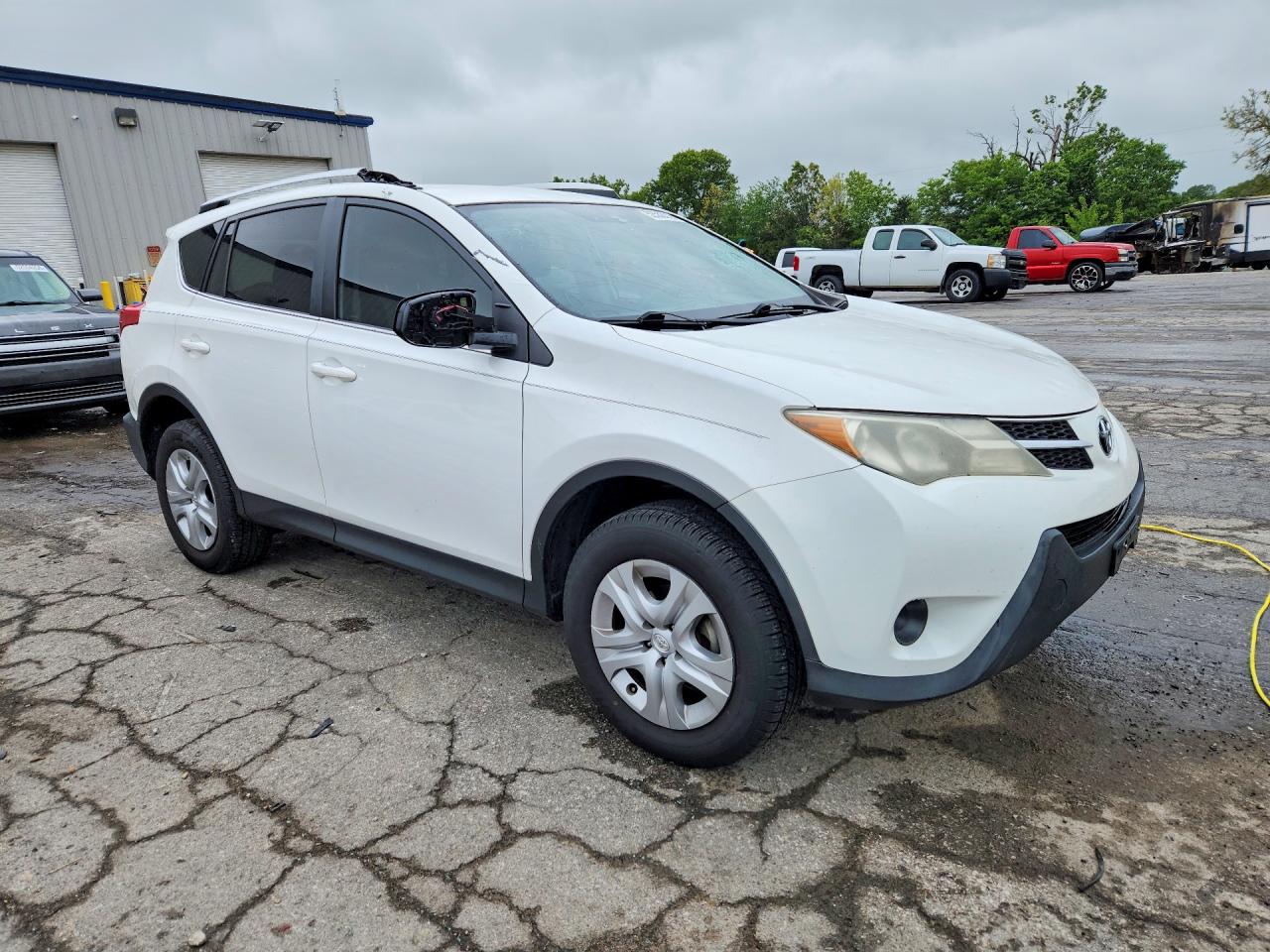 2015 TOYOTA RAV4 LE photo 10