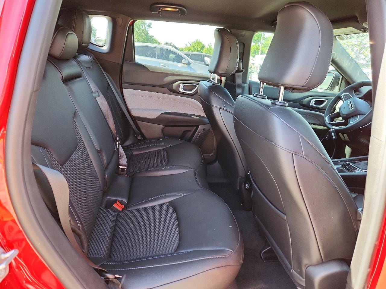 2025 JEEP COMPASS LATITUDE photo 11