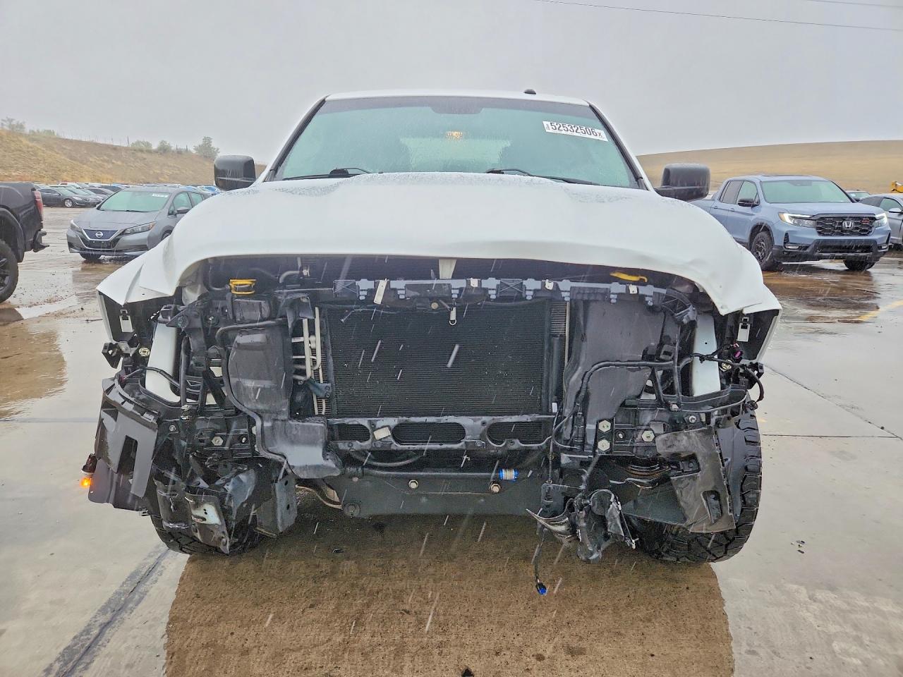 2016 RAM 1500 ST photo 9