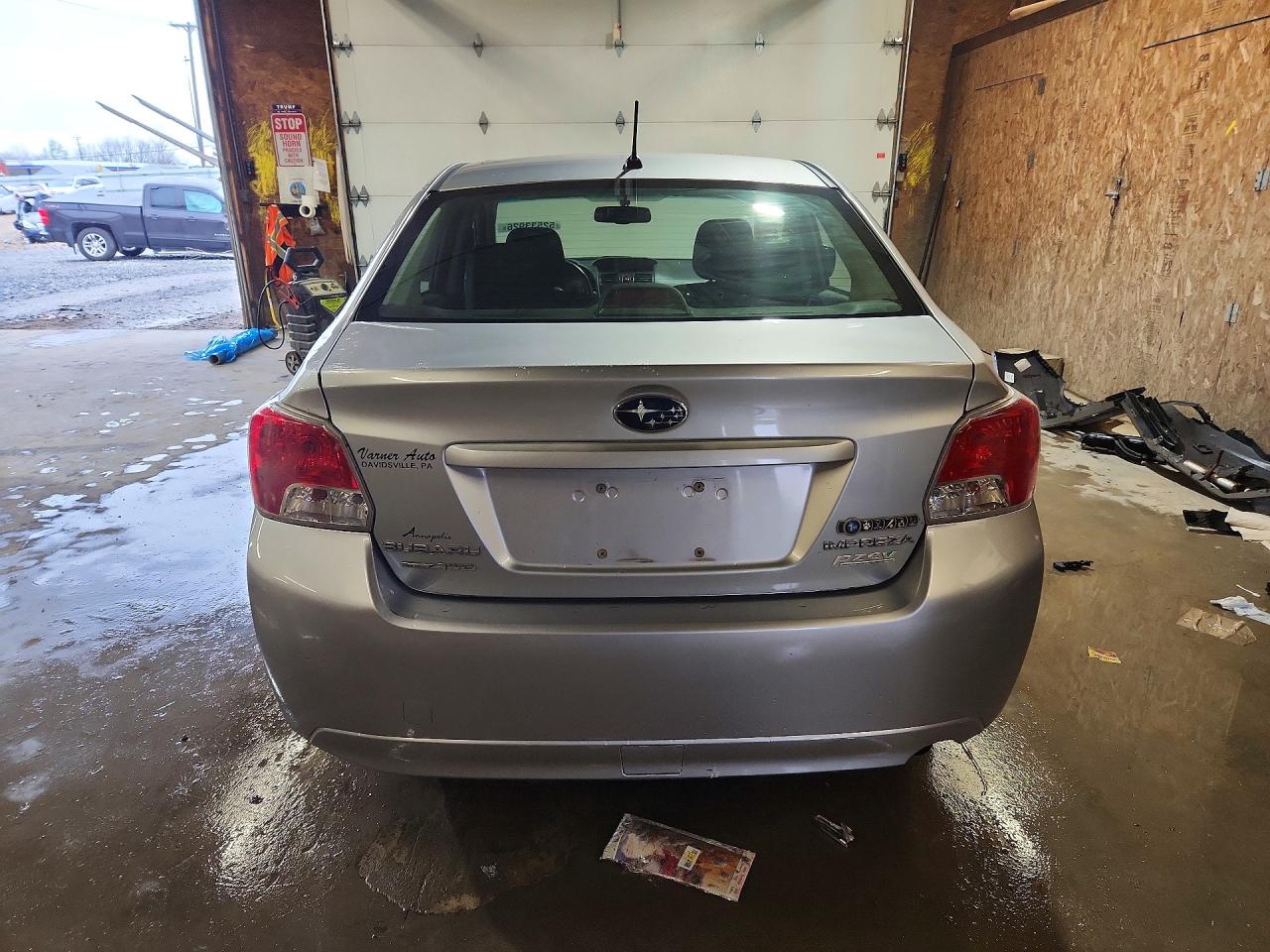 2014 SUBARU IMPREZA photo 16