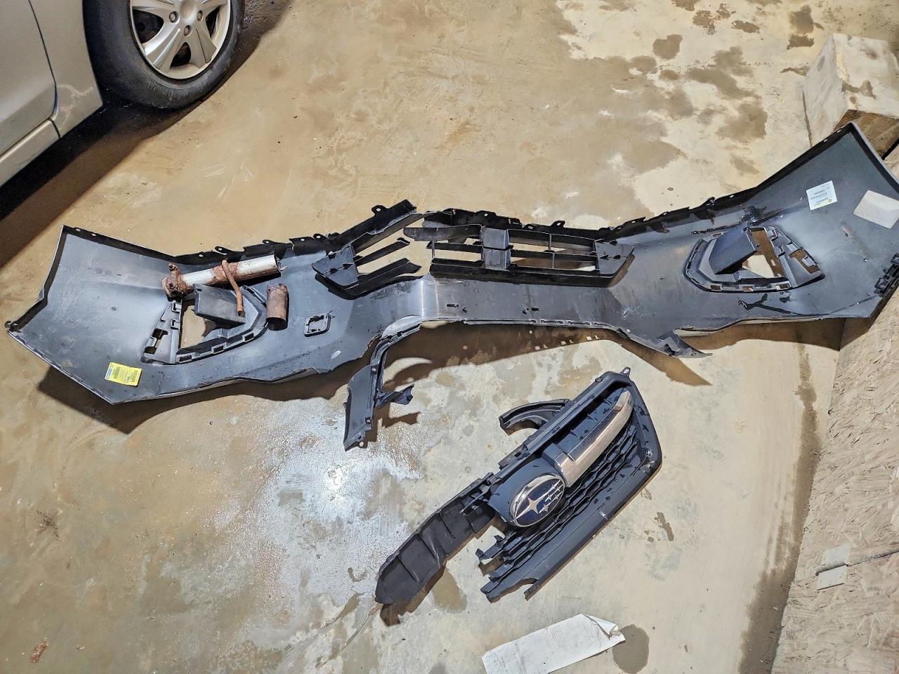 2014 SUBARU IMPREZA photo 34
