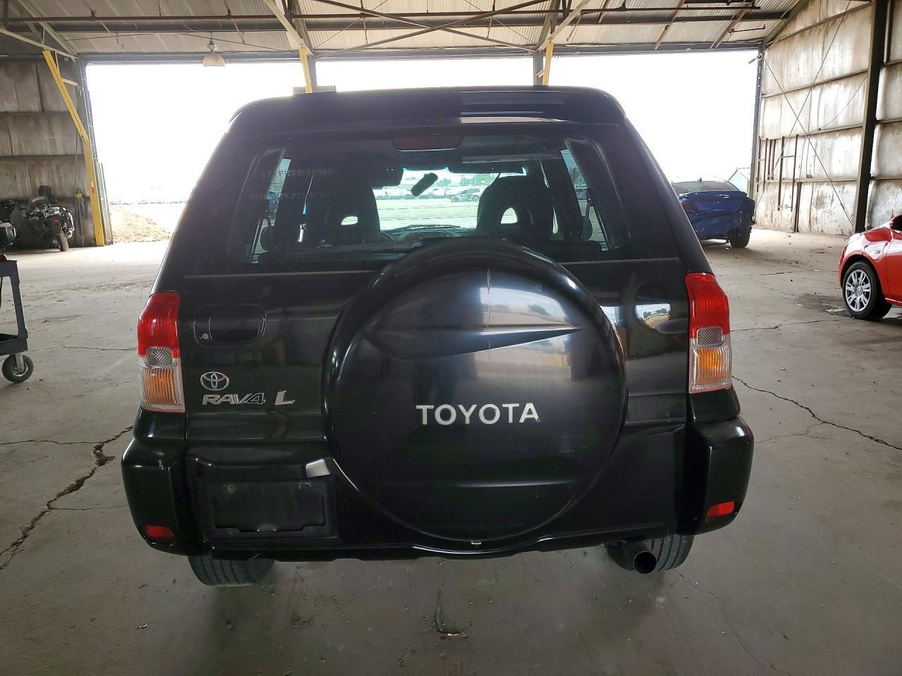2002 TOYOTA RAV4 BASE photo 16