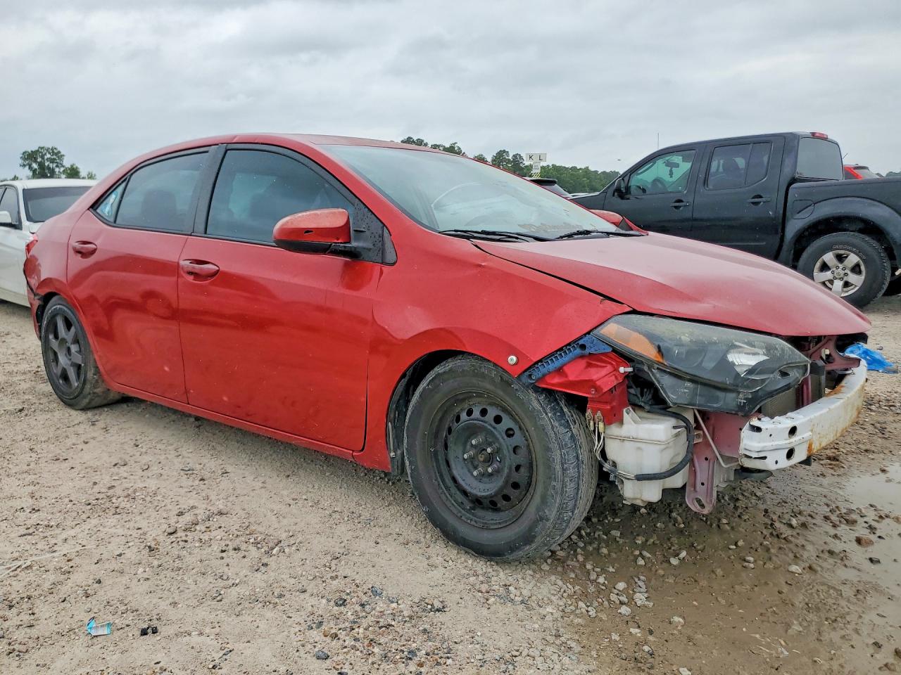 2015 TOYOTA COROLLA LE photo 4
