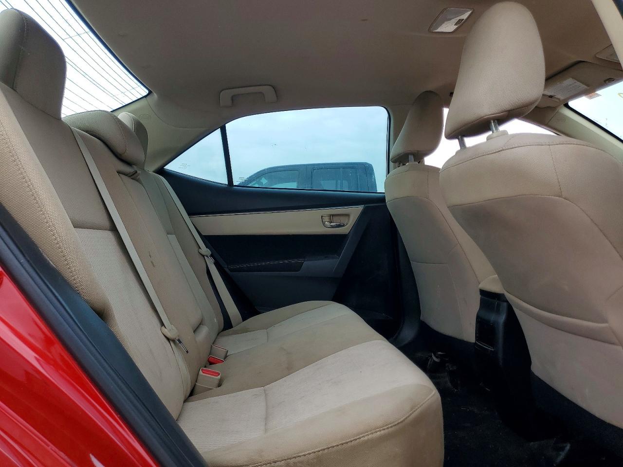 2015 TOYOTA COROLLA LE photo 10