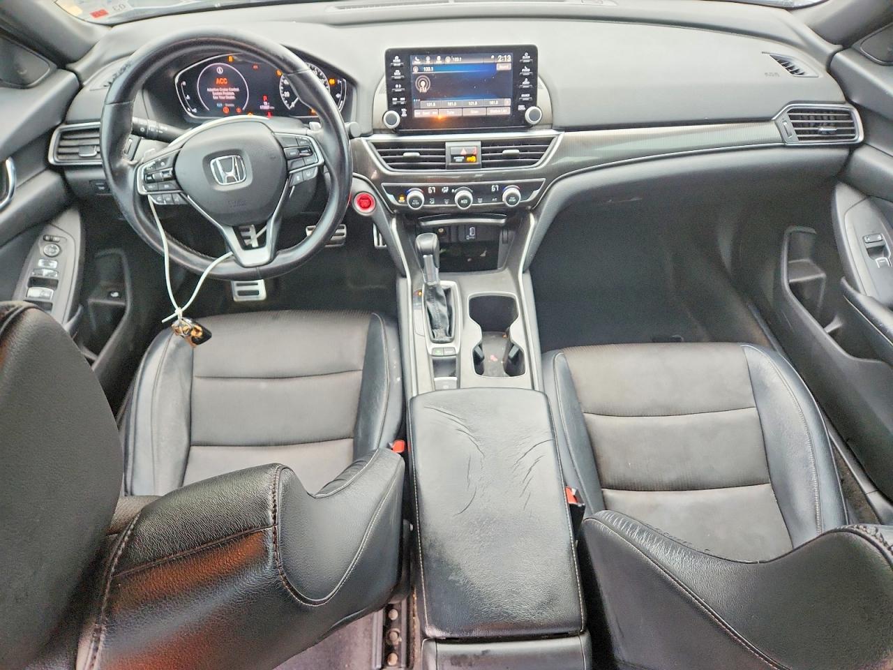 2018 HONDA ACCORD SPORT photo 22