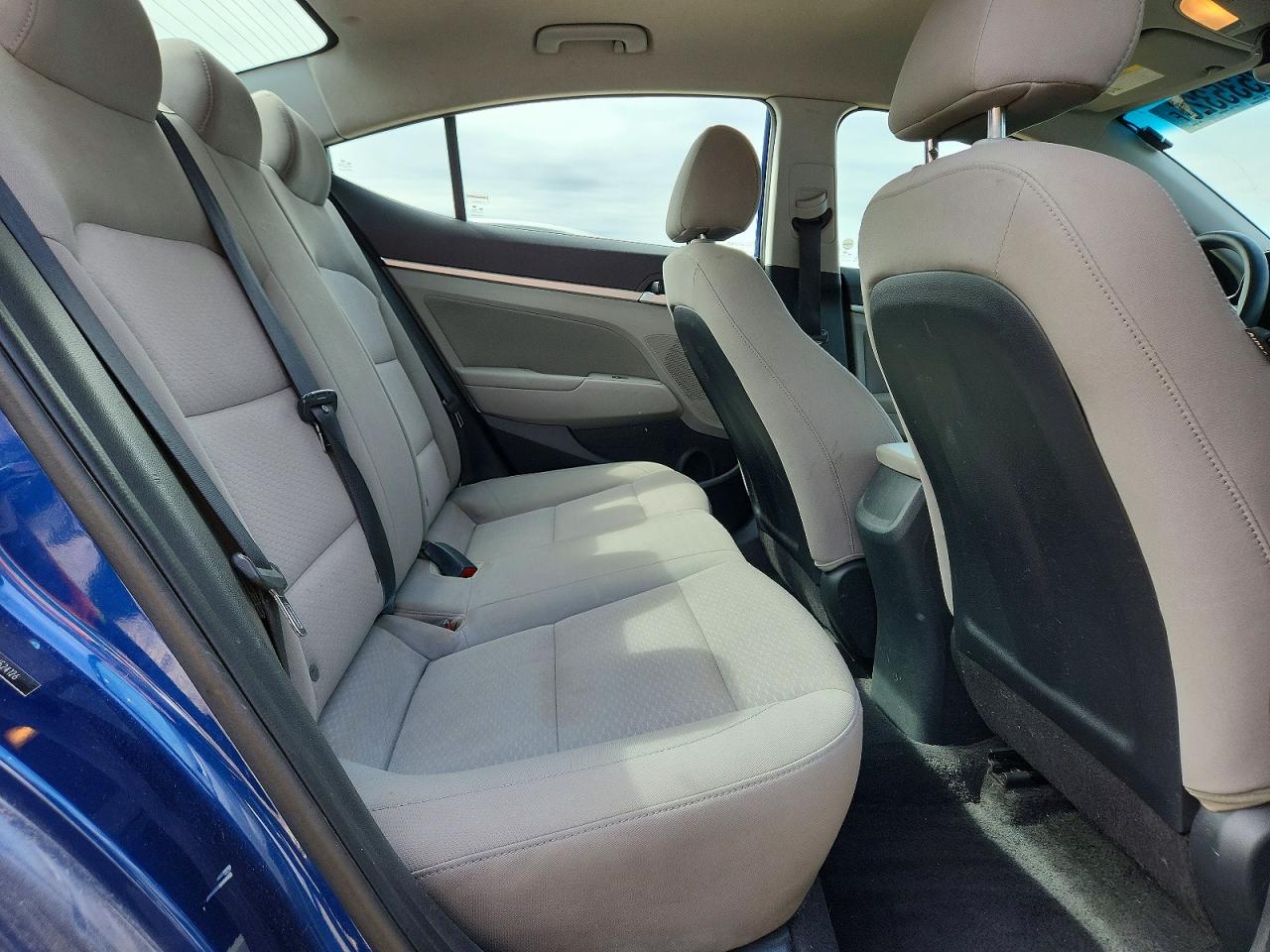 2020 HYUNDAI ELANTRA SEL photo 19