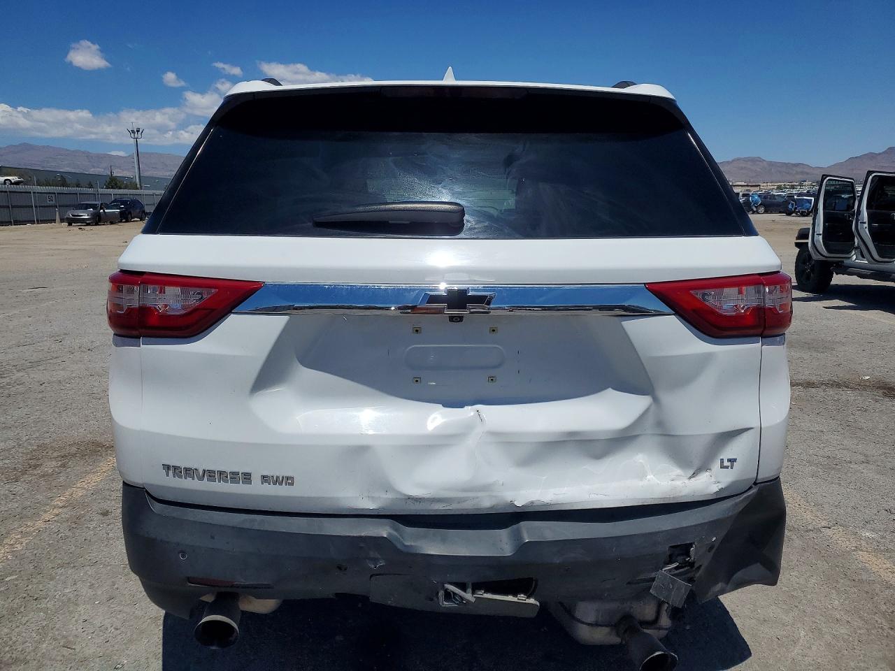 2020 CHEVROLET TRAVERSE LT photo 11