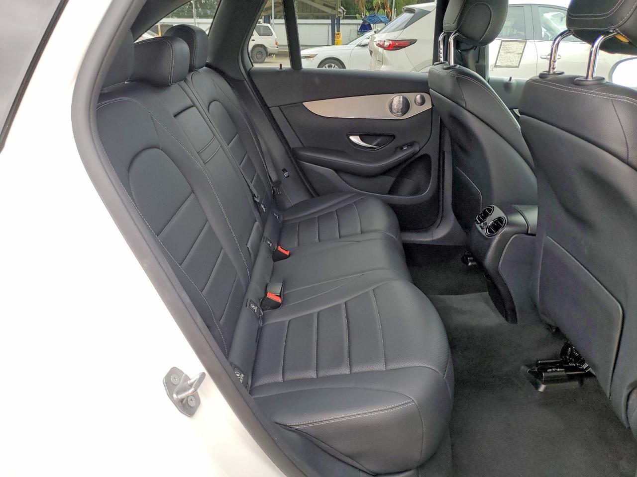 2017 MERCEDES-BENZ GLC 300 photo 21