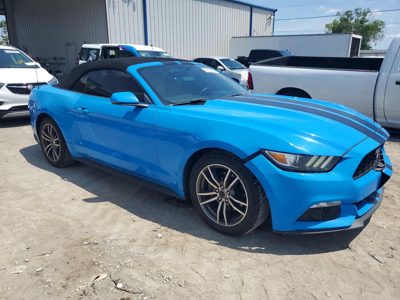 2017 FORD MUSTANG photo 10