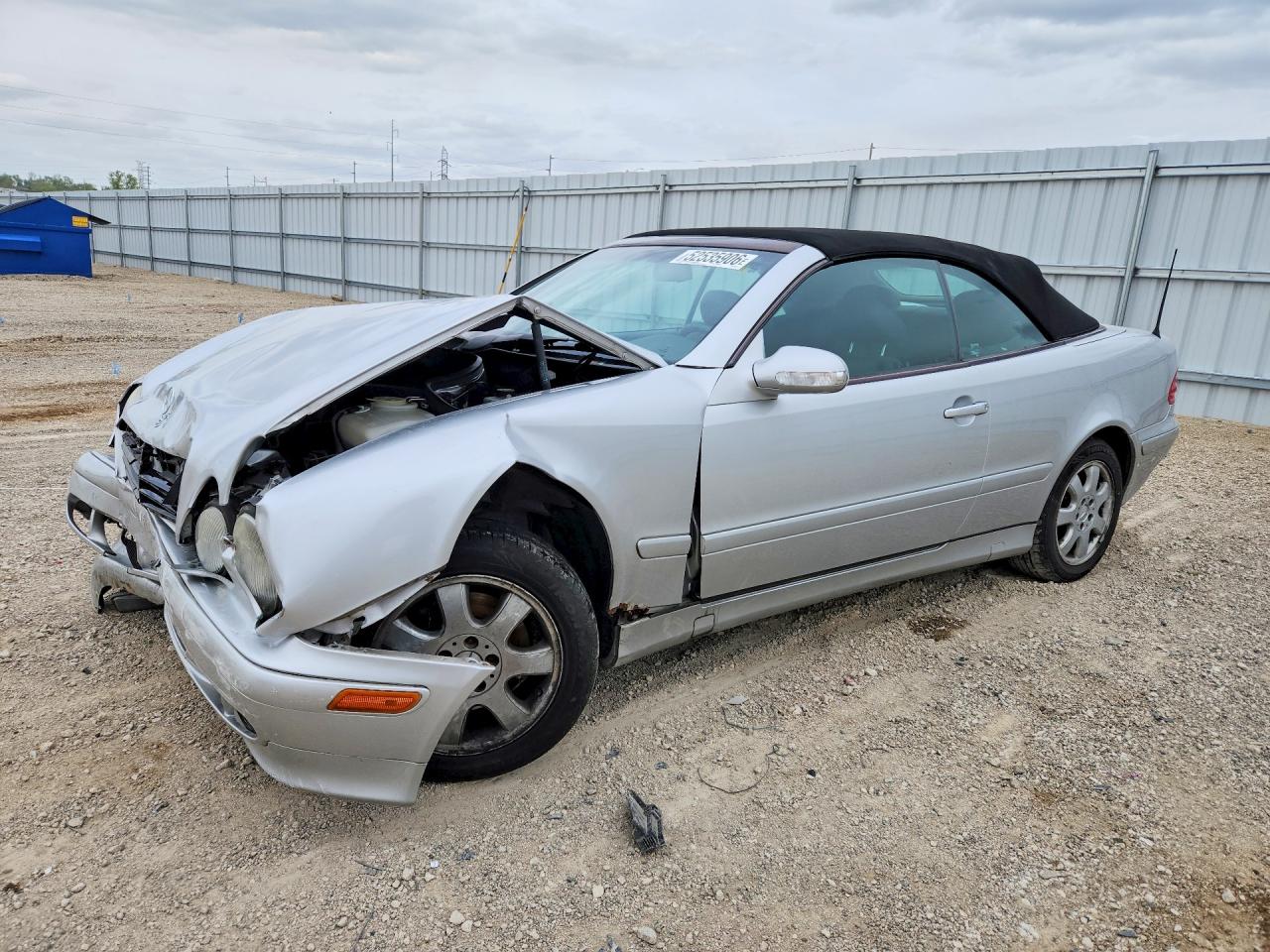 2001 MERCEDES-BENZ CLK