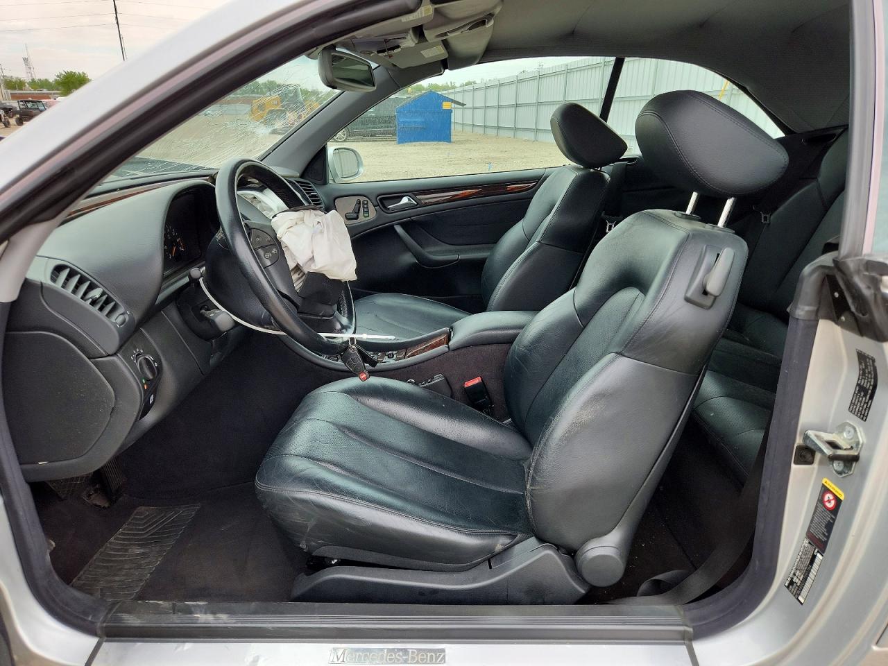 2001 MERCEDES-BENZ CLK 320 photo 13