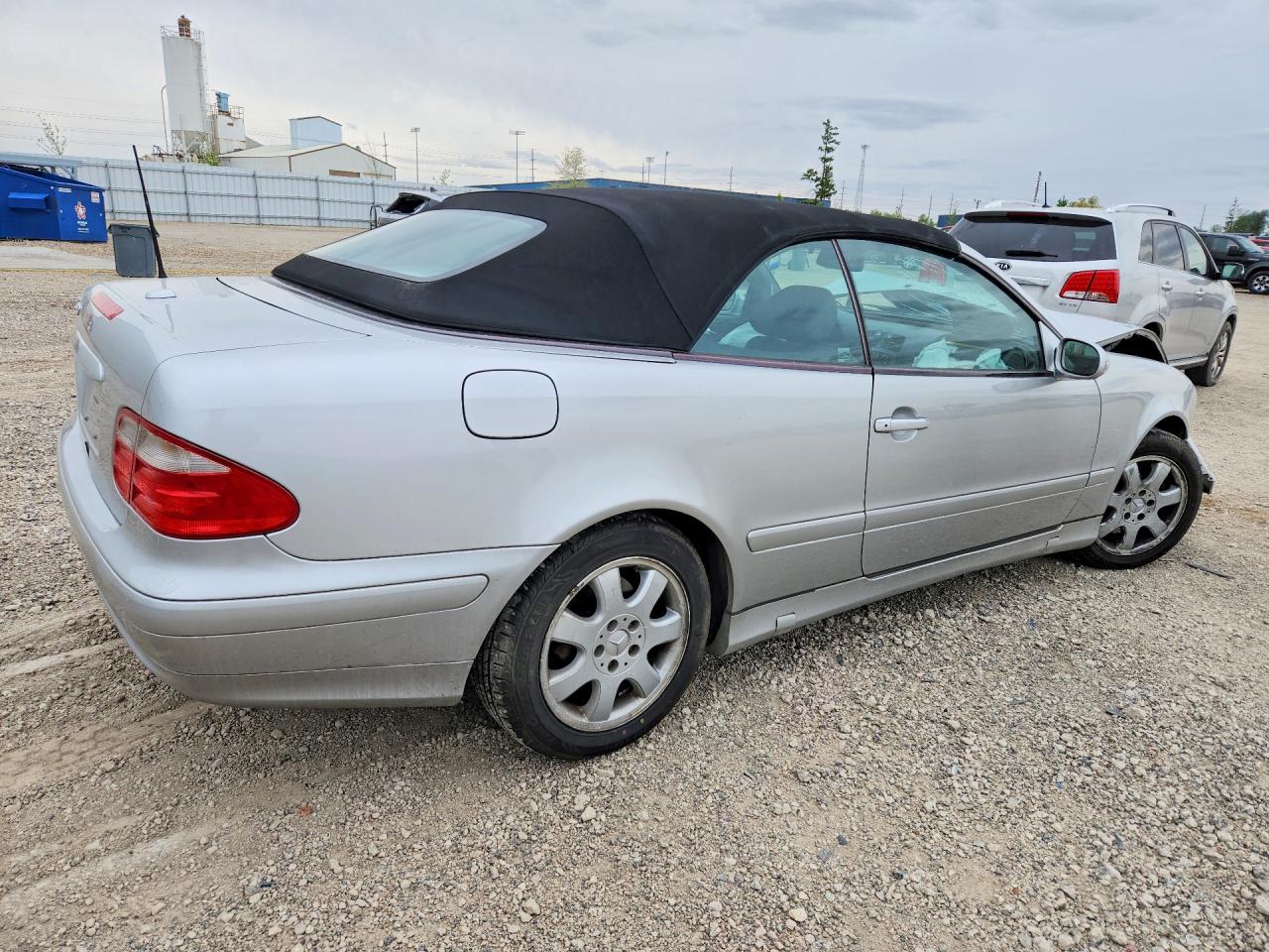 2001 MERCEDES-BENZ CLK 320 photo 5