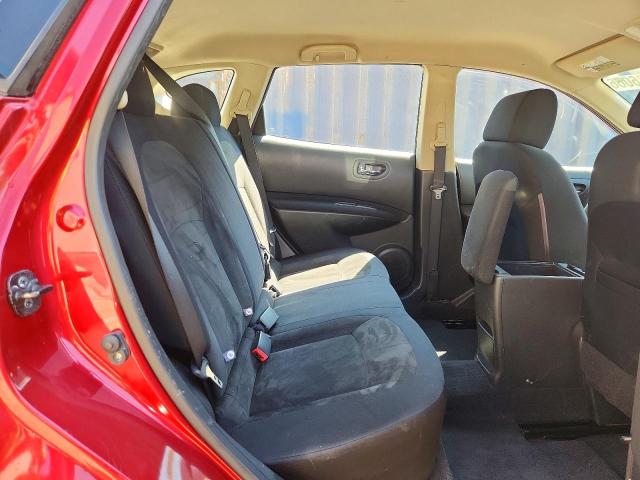 2010 NISSAN ROGUE S photo 21