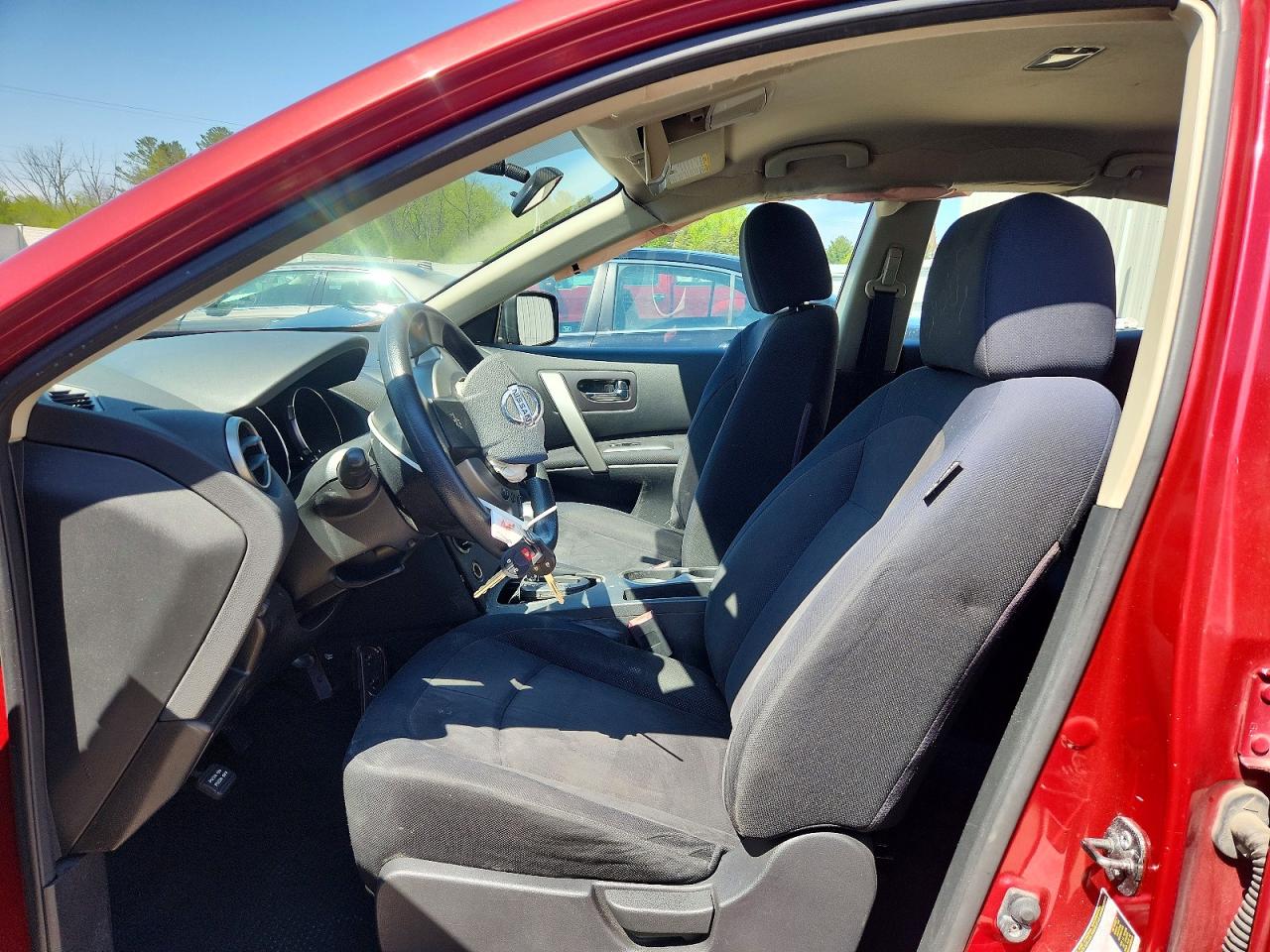 2010 NISSAN ROGUE S photo 13