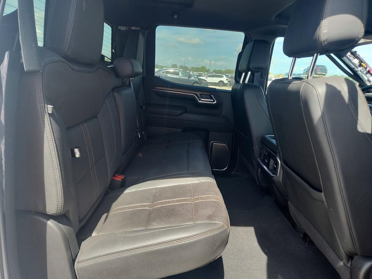 2024 CHEVROLET SILVERADO K1500 HIGH COUNTRY photo 19