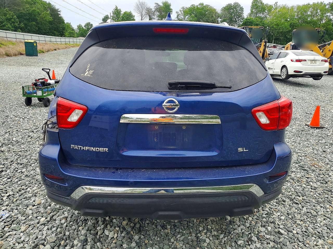 2020 NISSAN PATHFINDER SL photo 11