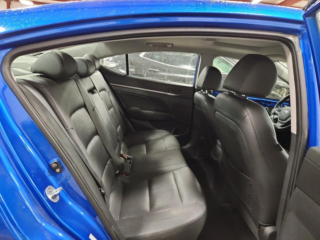 2017 HYUNDAI ELANTRA LIMITED photo 28