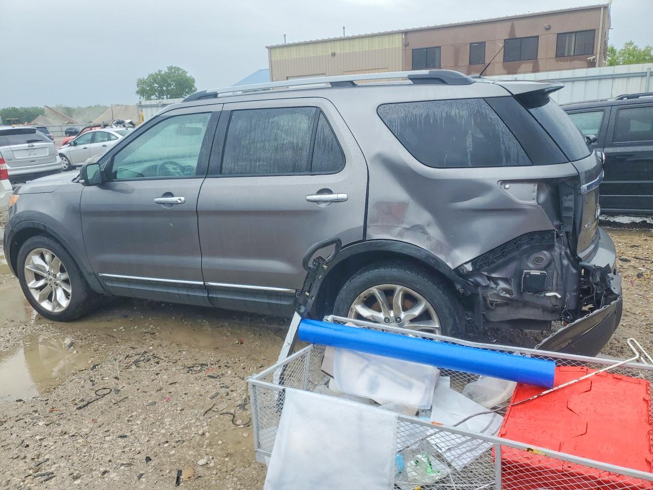 2014 FORD EXPLORER XLT photo 4