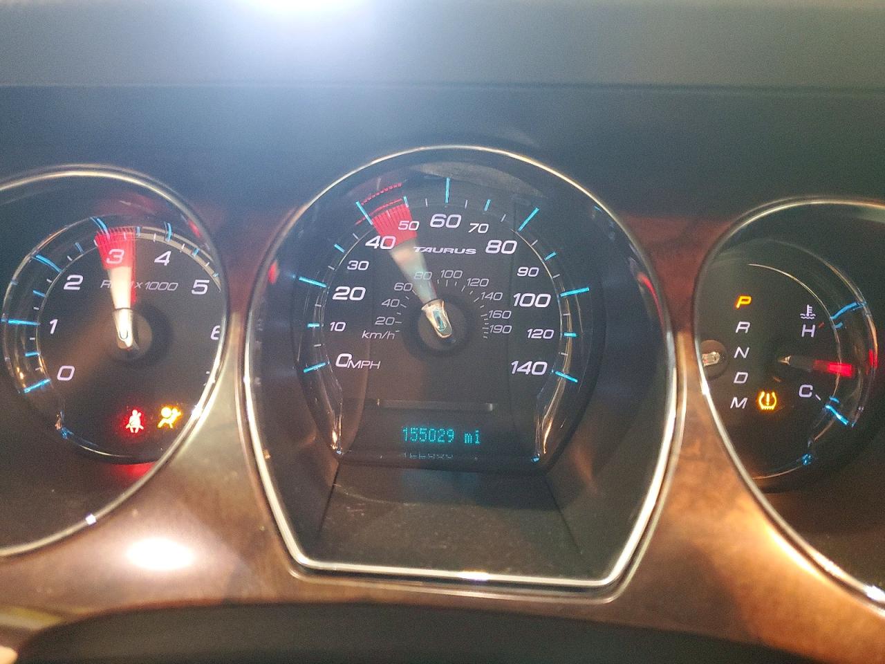 2011 FORD TAURUS SEL photo 17