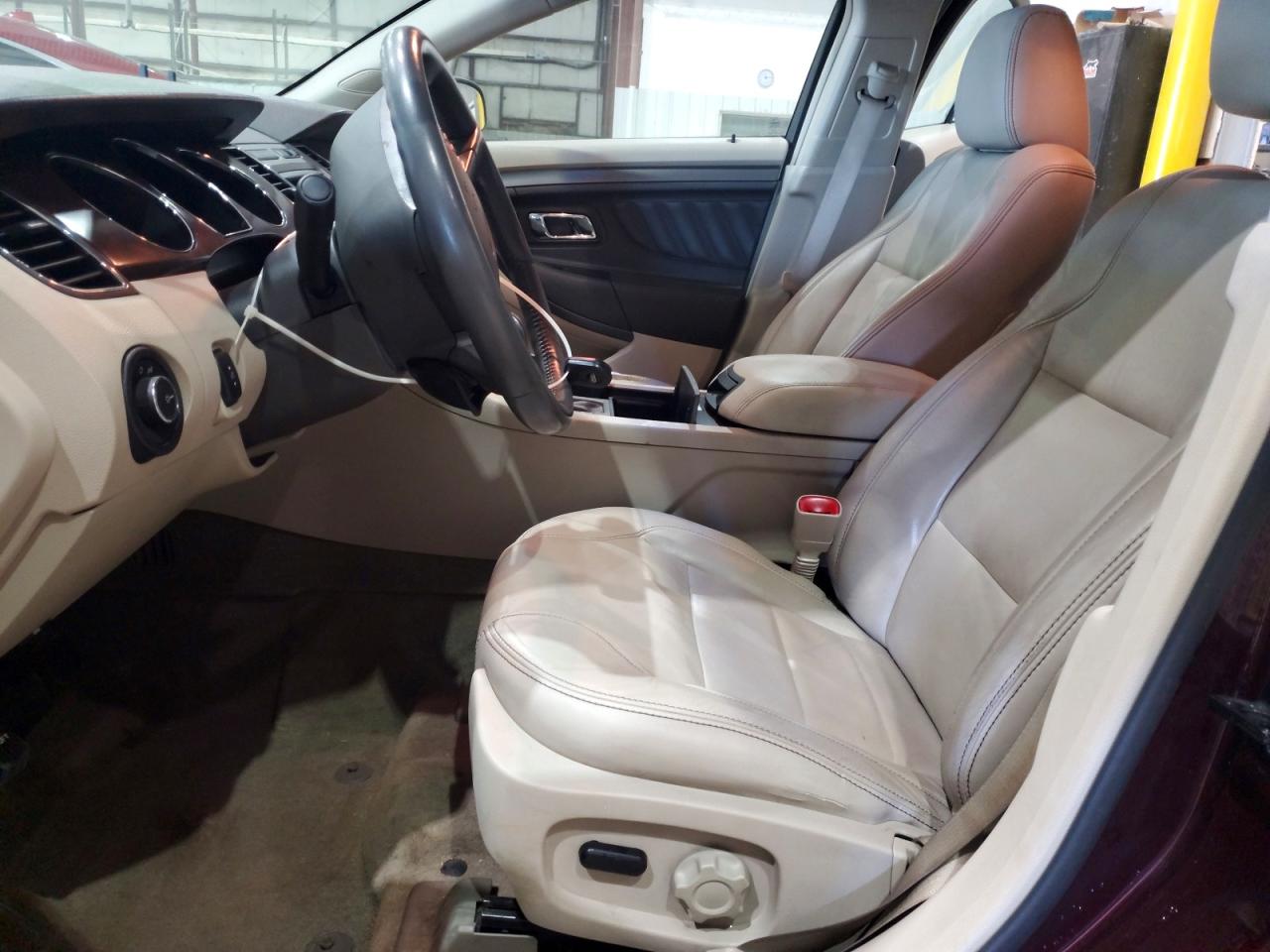 2011 FORD TAURUS SEL photo 13