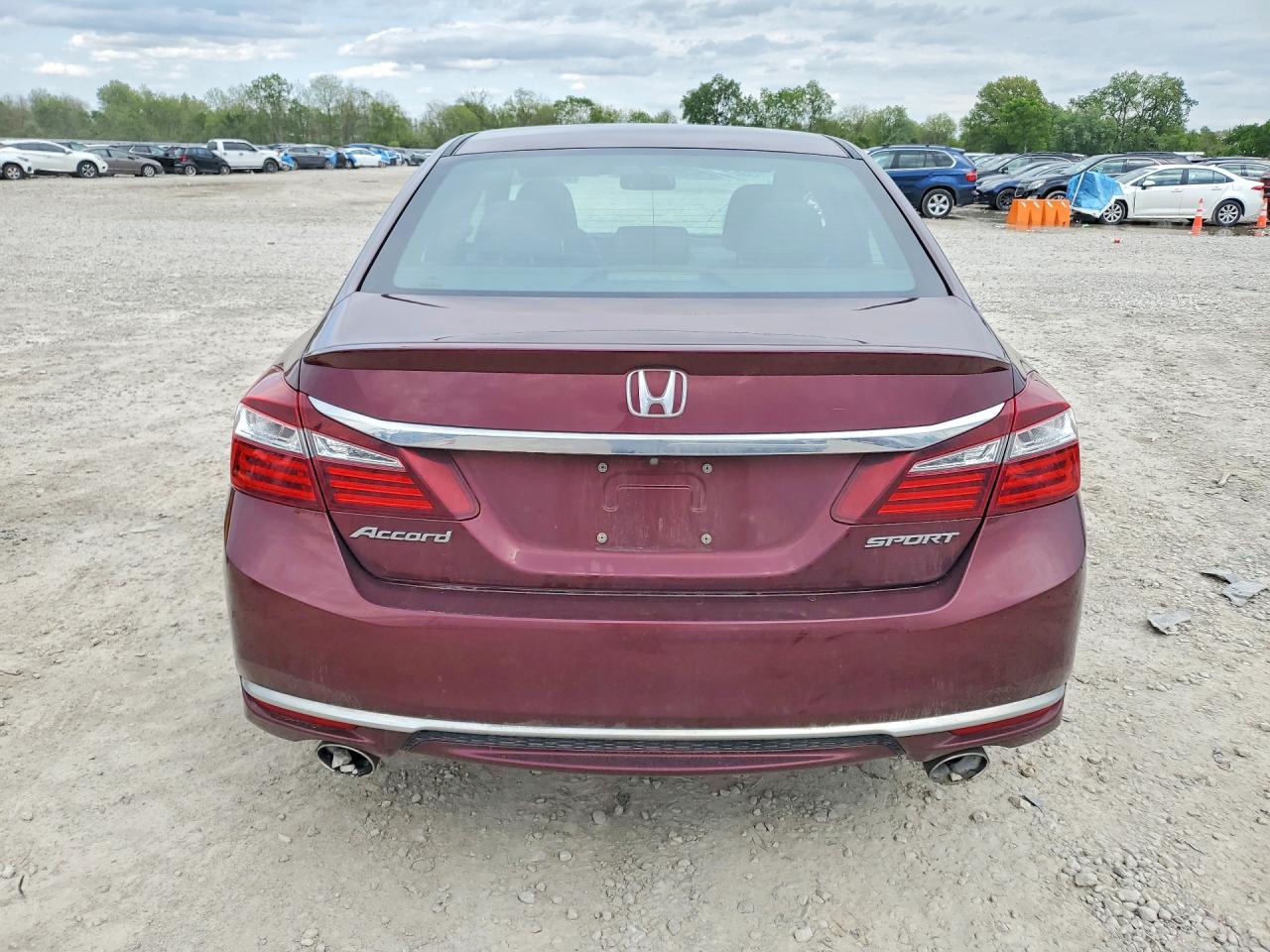 2016 HONDA ACCORD SPORT photo 11