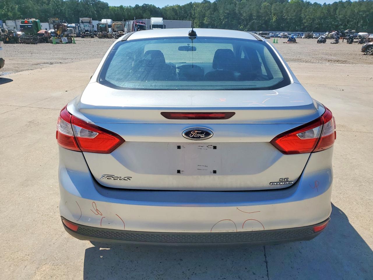 2014 FORD FOCUS SE photo 6