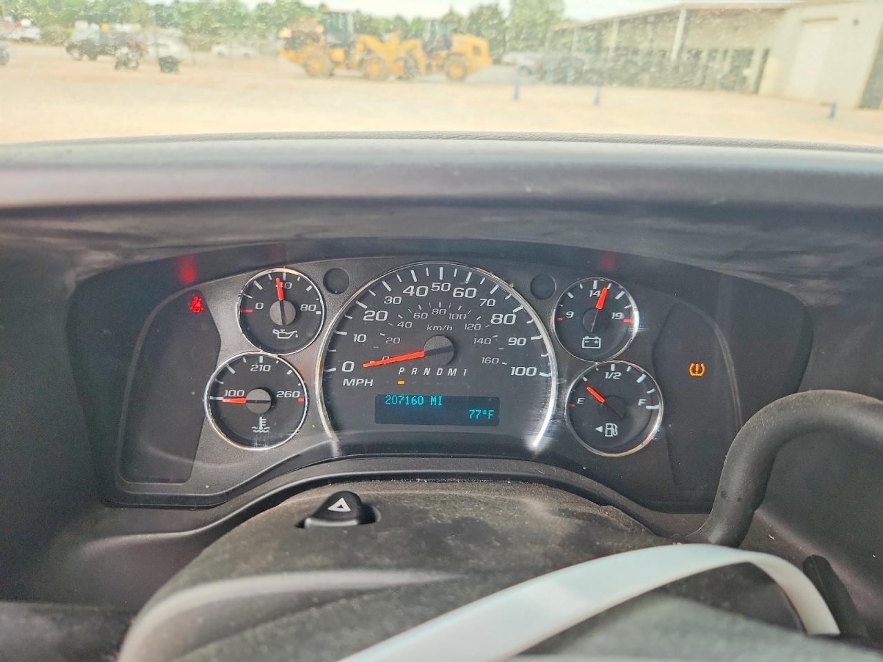 2019 GMC SAVANA G2500 photo 9