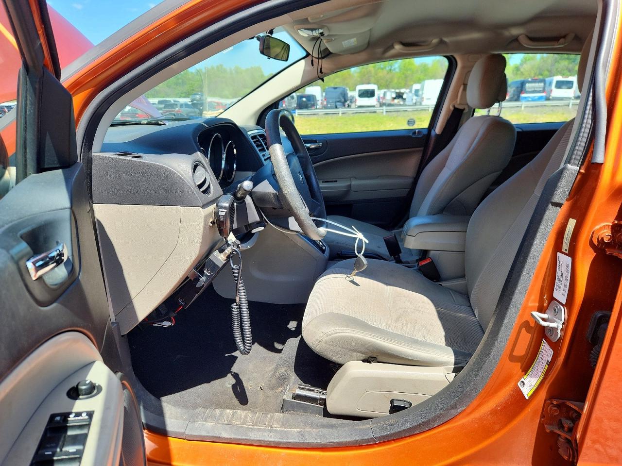 2011 DODGE CALIBER MAINSTREET photo 19