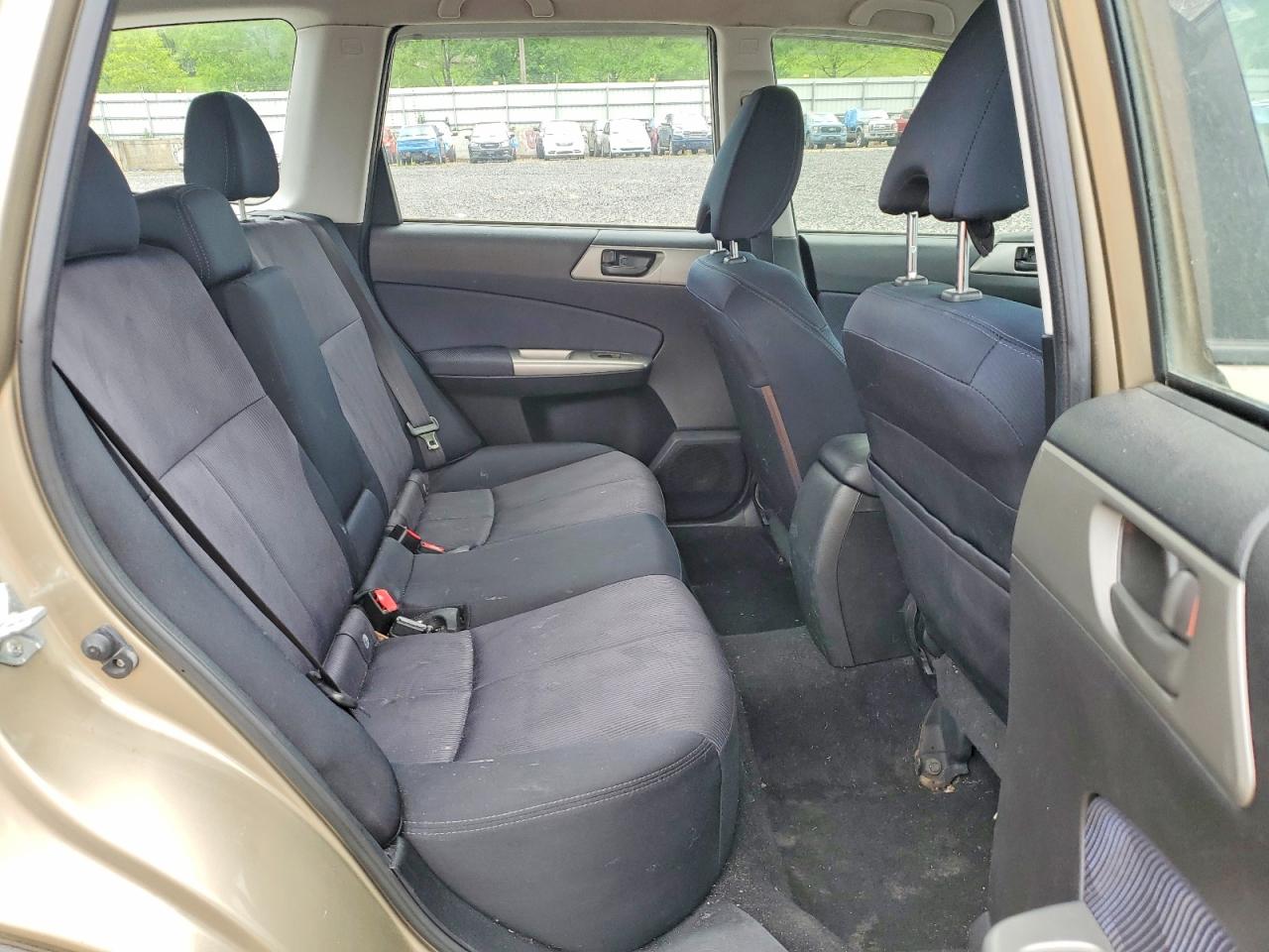 2009 SUBARU FORESTER 2.5X photo 28