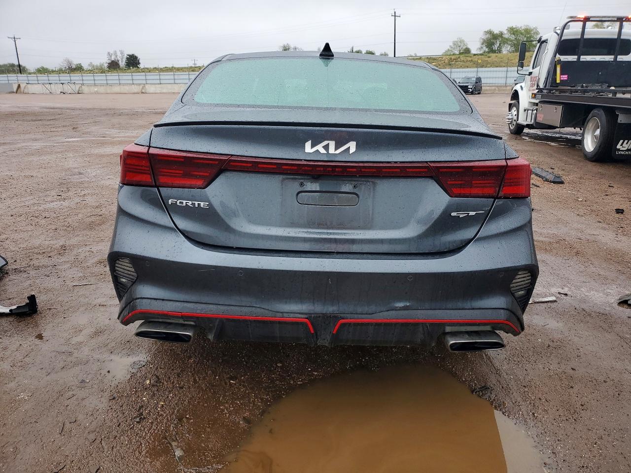 2024 KIA FORTE GT photo 11