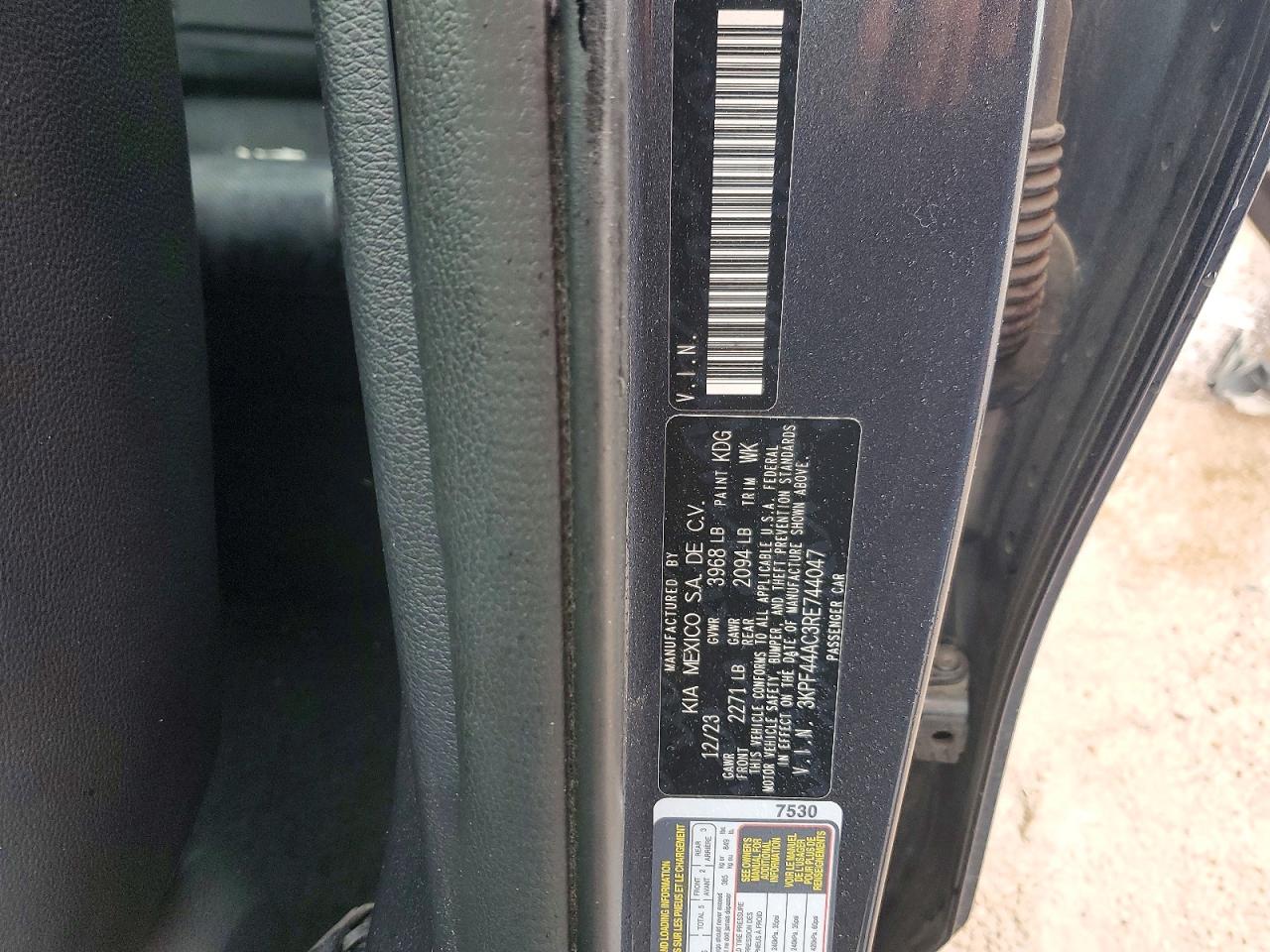 2024 KIA FORTE GT photo 23