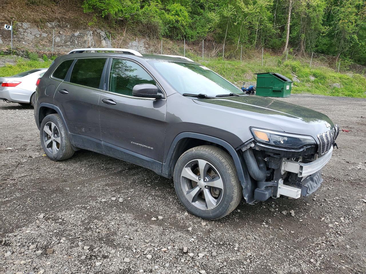 2019 JEEP CHEROKEE LIMITED photo 10