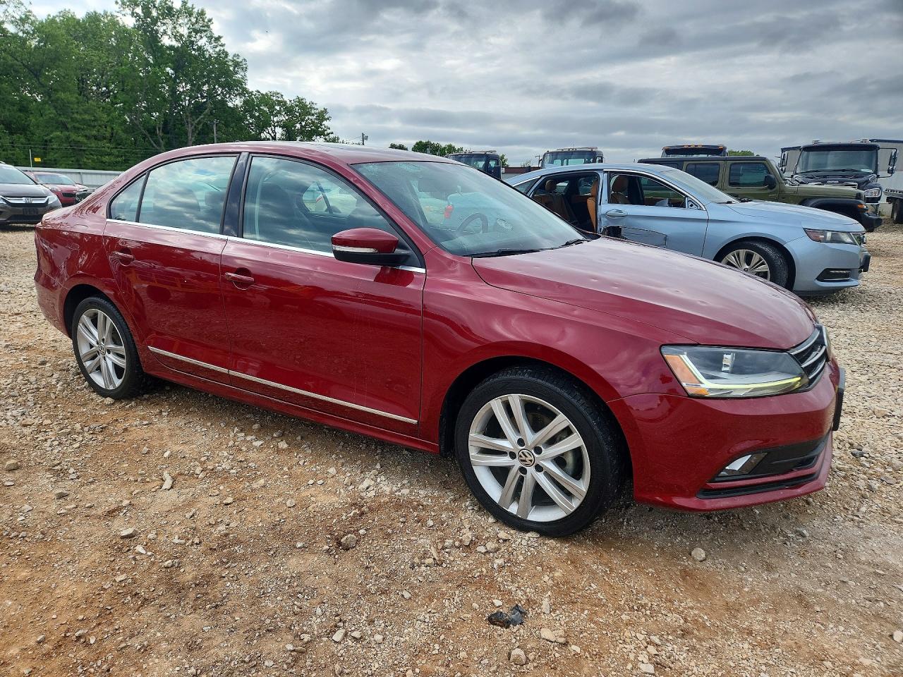2017 VOLKSWAGEN JETTA SEL photo 4