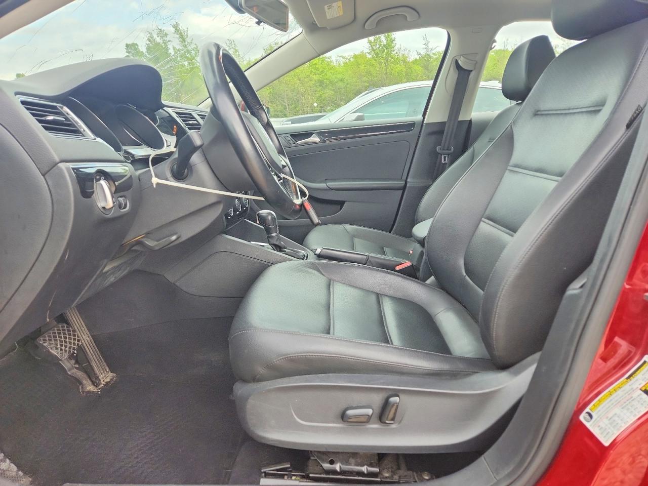 2017 VOLKSWAGEN JETTA SEL photo 7