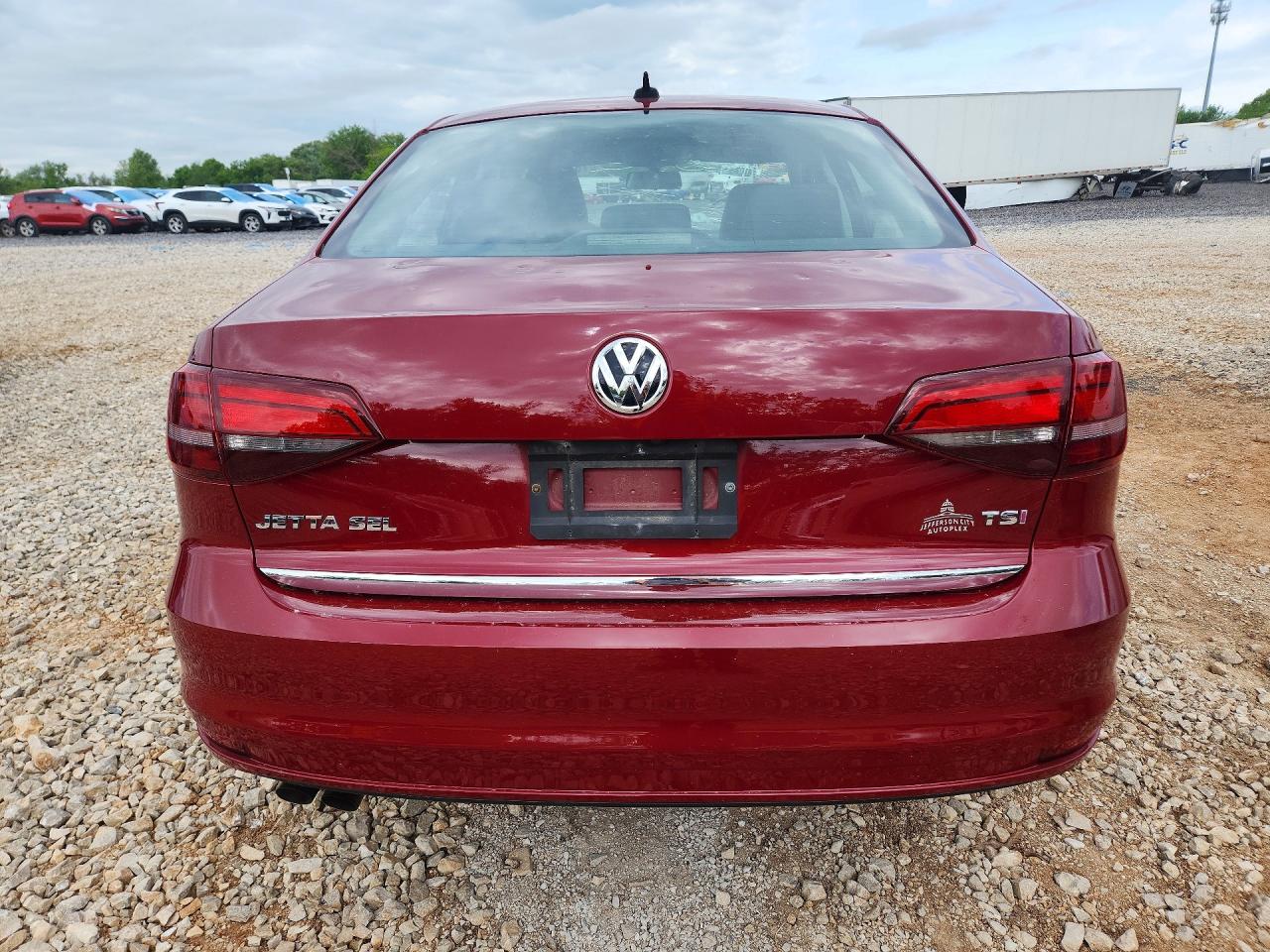 2017 VOLKSWAGEN JETTA SEL photo 6